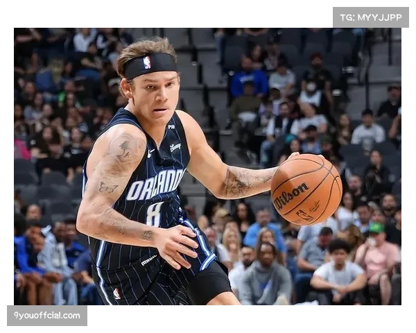 从G联赛到首发：尼克斯后卫迈尔斯-麦克布莱德的逆袭之路